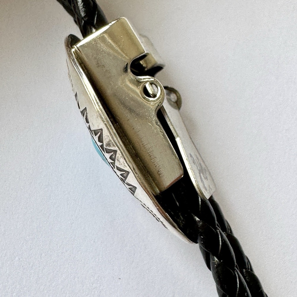 Navajo‎ Turquoise Bolo Tie Shadow Box Hand Stamped Skeets Sterling Native Amer - Picture 7 of 8
